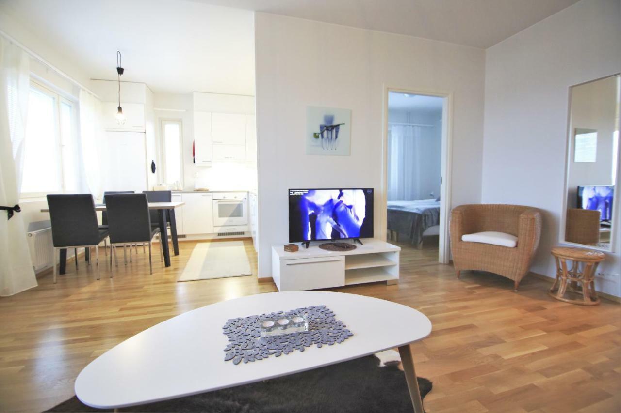 Northern Lights Apartment Рованиеми Экстерьер фото